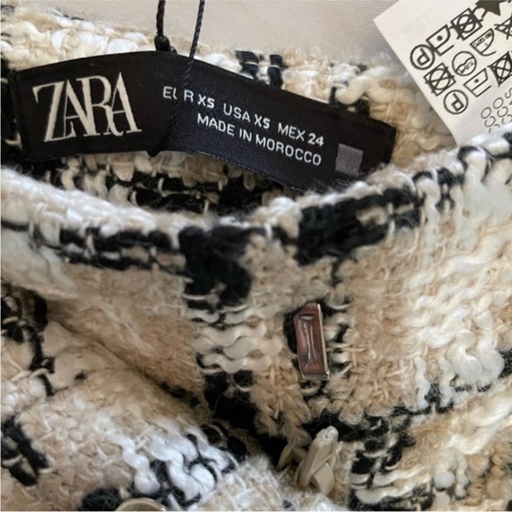 New Zara Highrise Plaid Tweed Cream, Beige & Black Shorts Size Extra Small - Picture 10 of 14